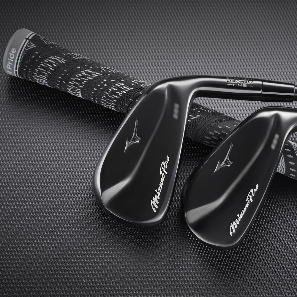 Mizuno Limited Edition Pro 225 Black Iron Set 2023