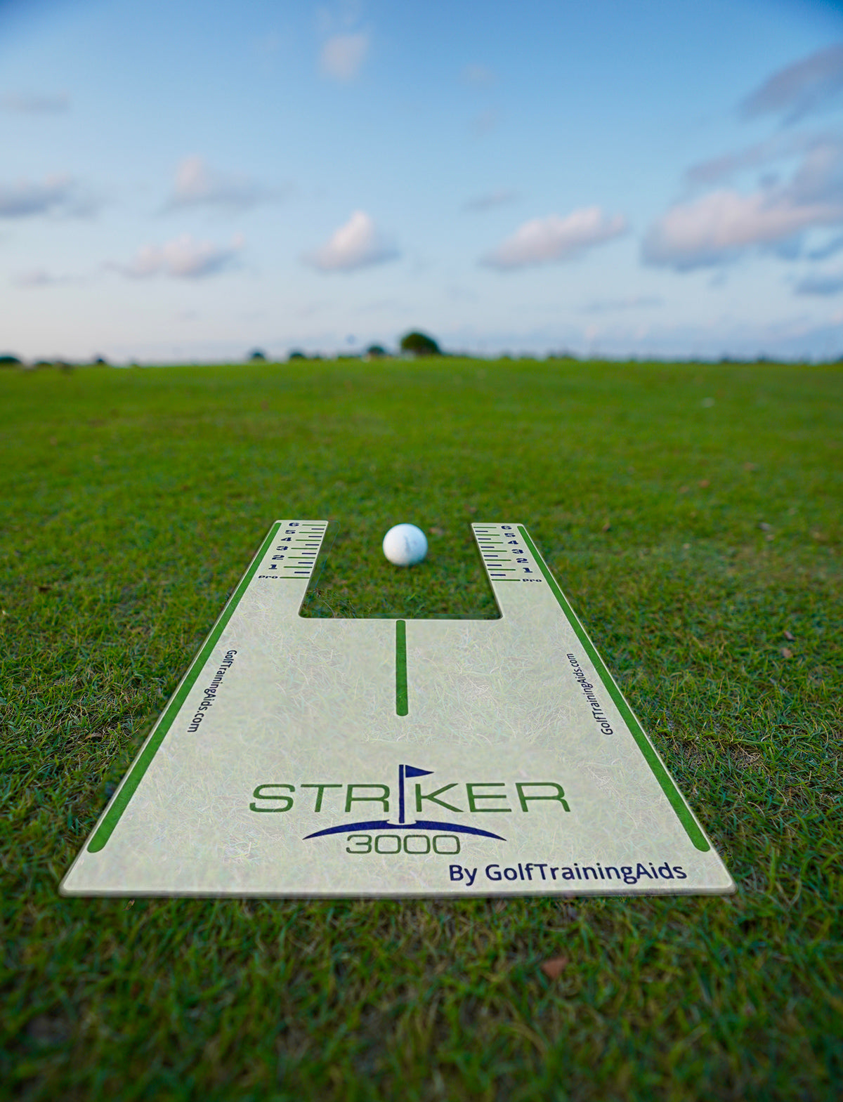 Golf Training Aid Striker 3000 Golf Strike Board